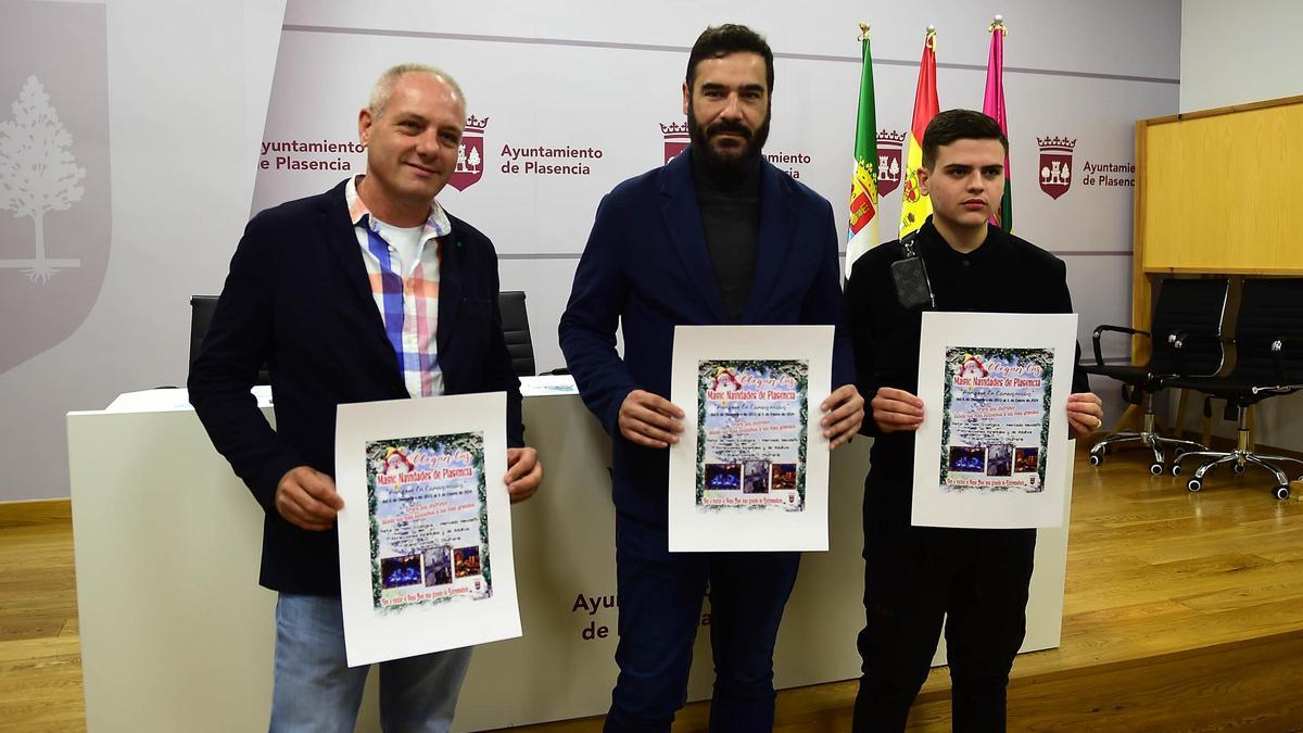 Presentación de la pista de hielo y otras actividades navideñas en Plasencia.