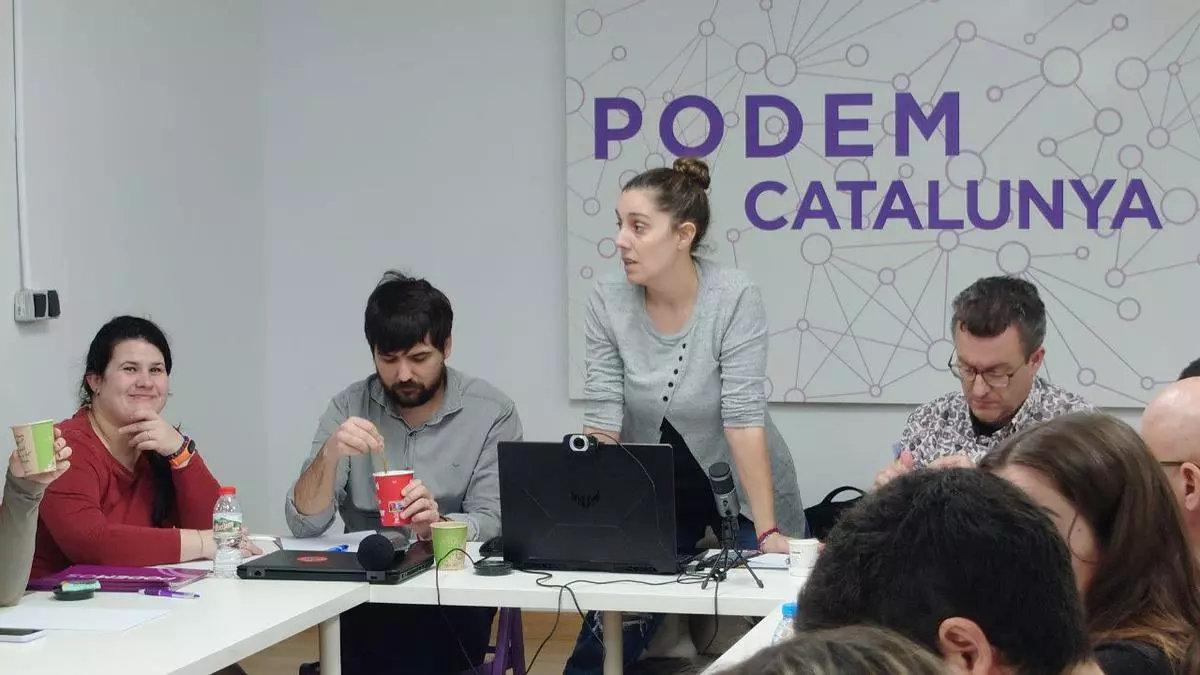 La coordinadora de Podem Catalunya, Conchi Abellán, durante una intervención ante la dirección del partido.