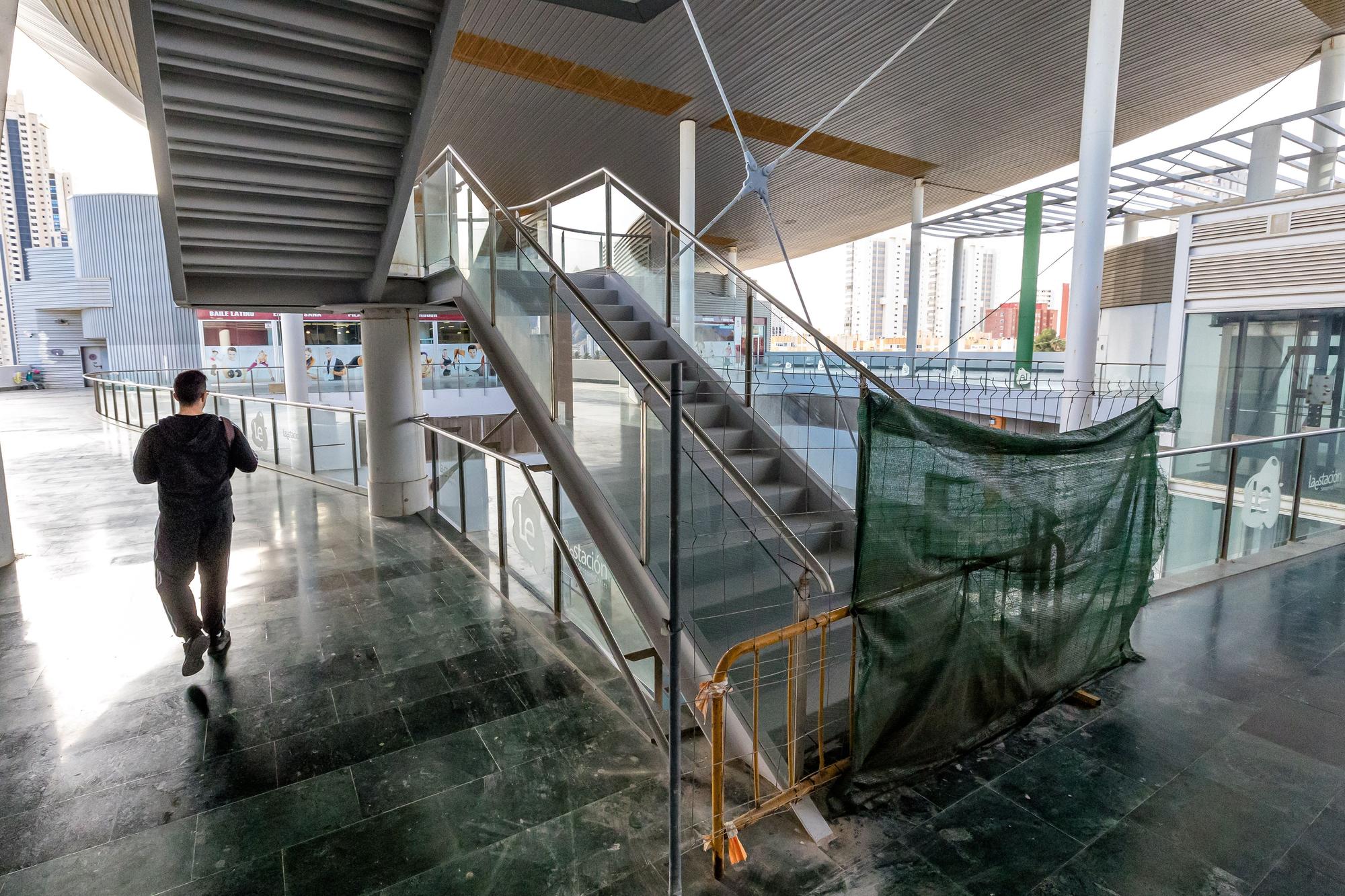 El "atasco" eterno de la estación de autobuses de Benidorm