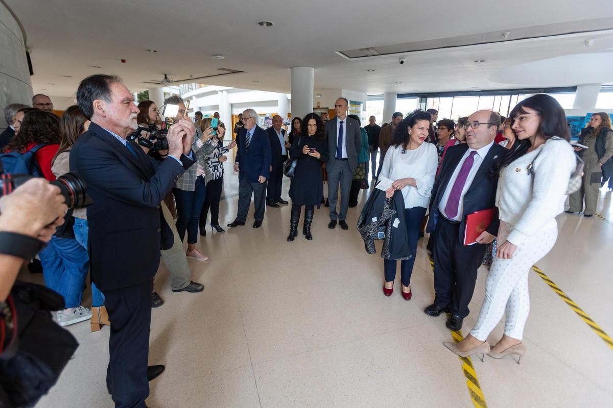 La Biblioteca Virtual Miguel de Cervantes acerca la obra de Hernández y Machado al mundo