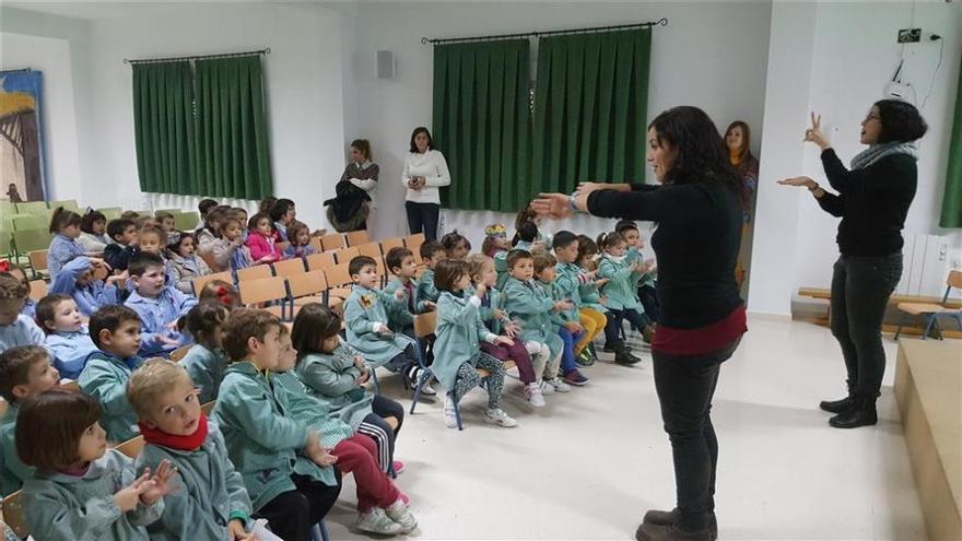 Actividades de concienciación en los centros por el día de la Discapacidad