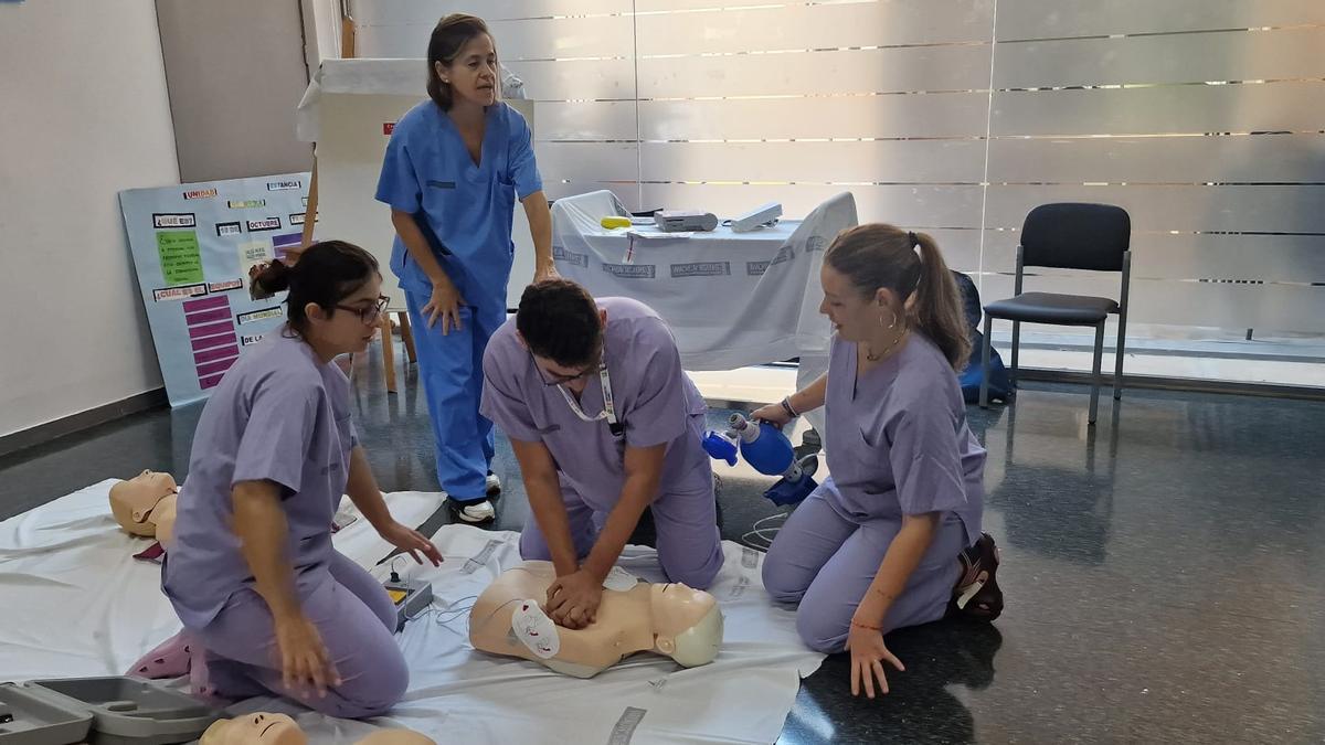 Taller de RCP en el Hospital Provincial de Castellón