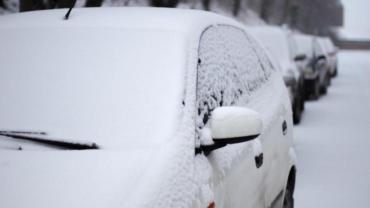 Esto es lo que tienes que hacer si tu coche no arranca por el frío