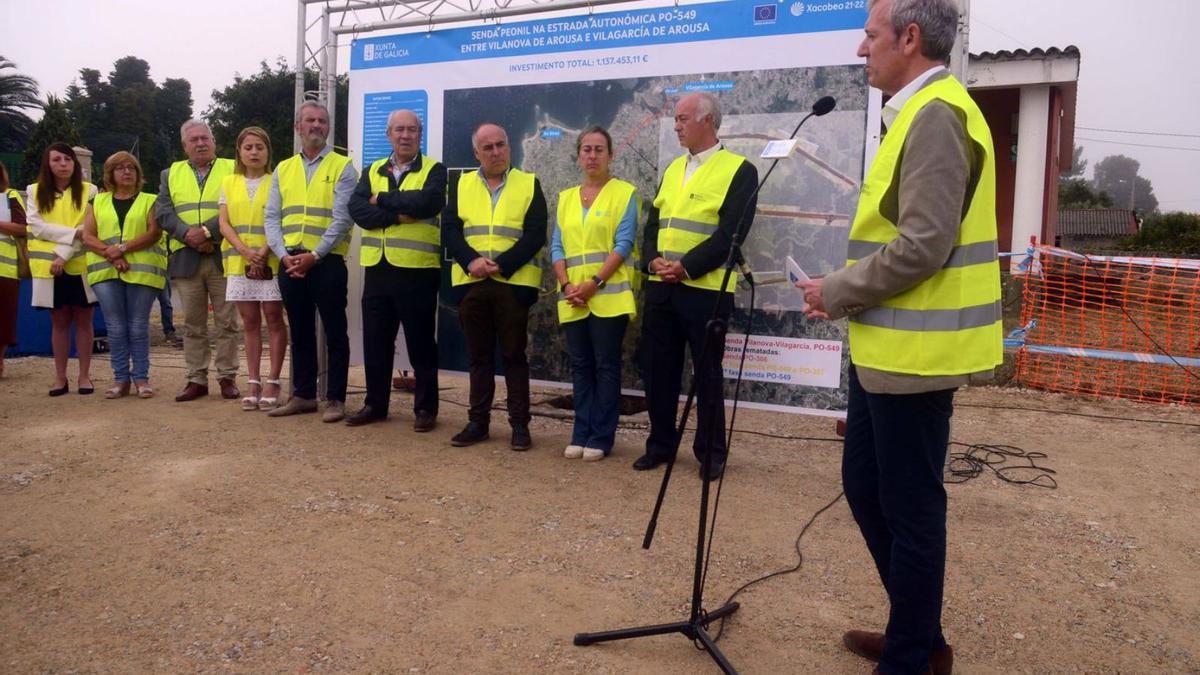 Rueda el pasado miércoles en la visita a la actuación realizada en Vilanova. |  // NOÉ PARGA