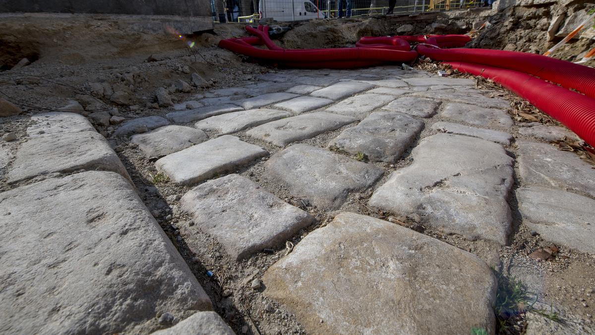 Los restos de un cuartel de 1792 bajo la Rambla