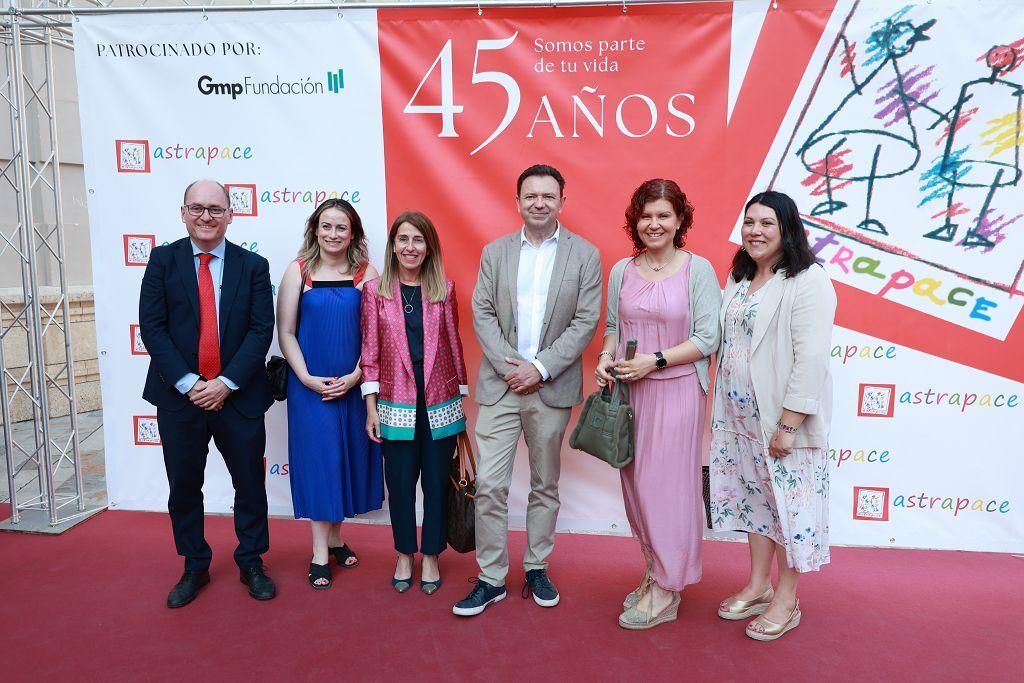Las imágenes de la gala por el 45 aniversario de Astrapace en Murcia