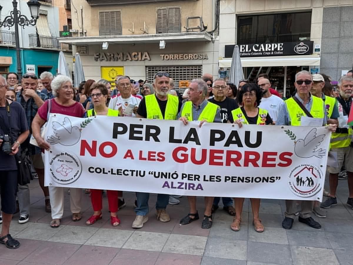 Éxito de la concentración celebrada en Sueca de apoyo al pueblo palestino