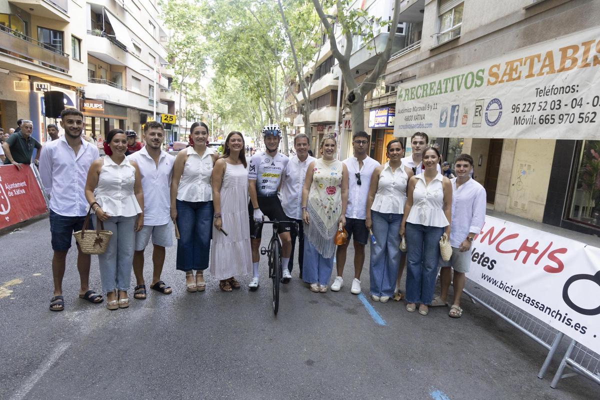 Todas las imágenes de la 37ª edición de la vuelta ciclista de la Fira de Xàtiva Todas las imágenes de la 37ª edición de la vuelta ciclista de la Fira de Xàtiva