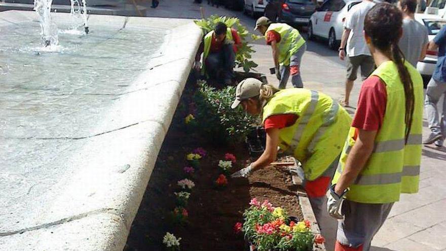 Los trabajadores del Imefez se reivindican en el consistorio