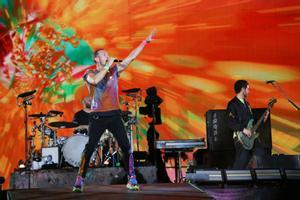 Coldplay ofrece el primero de sus cuatro conciertos en Barcelona.
