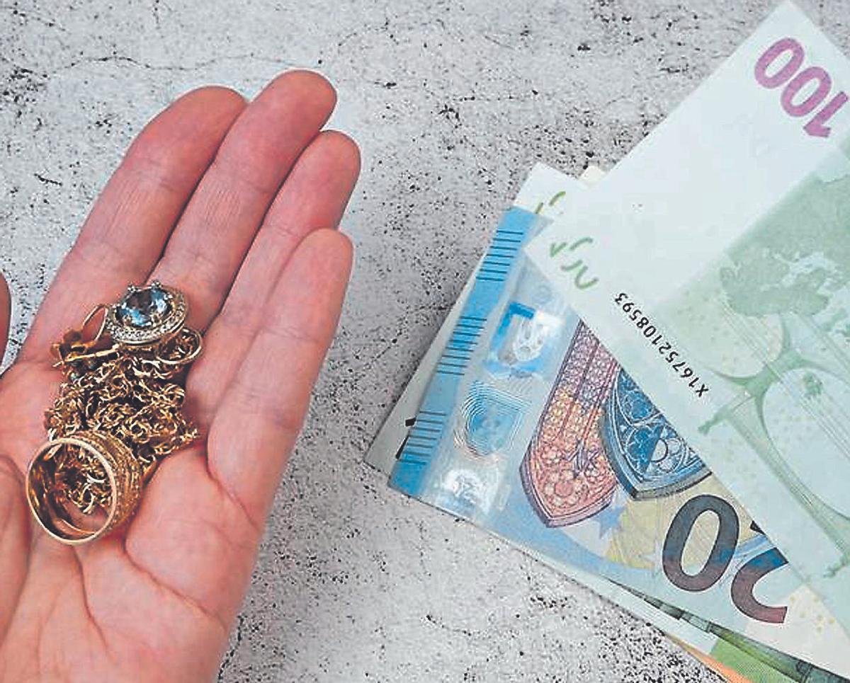 La UCE aconseja a los consumidores que se informen antes de acudir a este tipo de establecimientos.