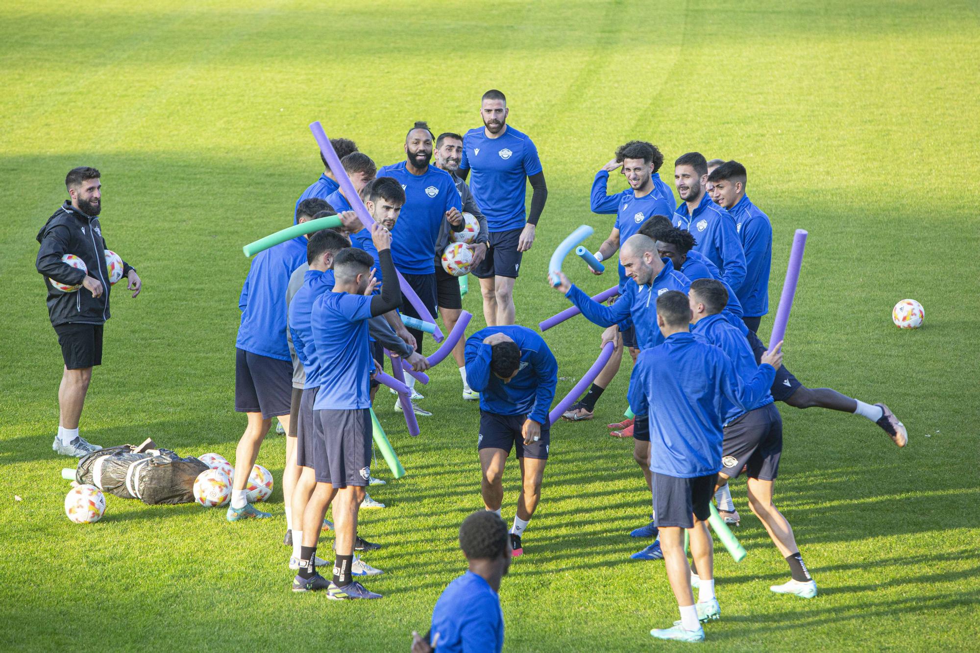 Entrenamiento del Intercity antes del partido de la Copa del Rey contra el Barcelona