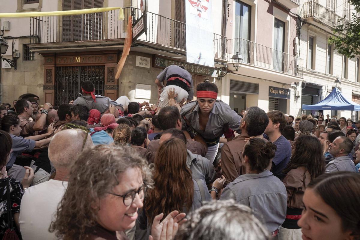 Els Tirallongues fan la millor actuació de la temporada amb el seu tercer 4 de 8 Els Tirallongues fan la millor actuació de la temporada amb el seu tercer 4 de 8