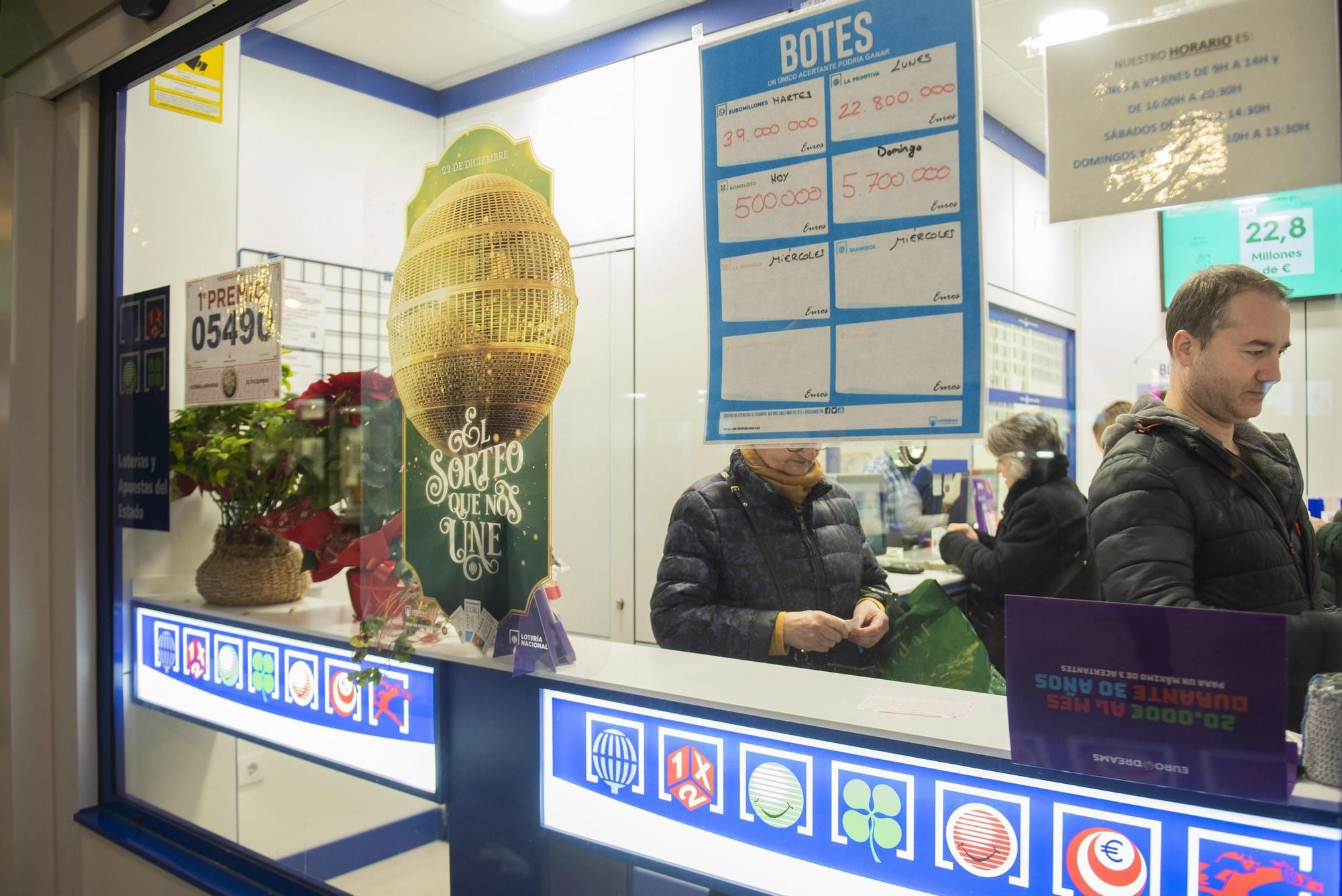 La venta de Lotería de Navidad se dispara en A Coruña a las puertas del sorteo
