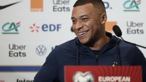 Mbappé, en la rueda de prensa previa al partido de la selección francesa en Niza