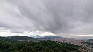 El calor se despedirá el fin de semana de Catalunya por todo lo alto: chubascos y tormentas
