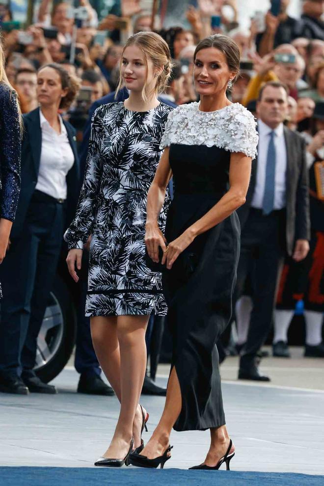 La reina Letizia y la princesa Leonor en los Premios Princesa de Asturias 2022