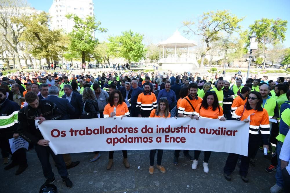 Prórroga de Ence | Los trabajadores de la pastera llevan sus protestas a la Diputación