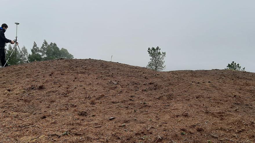 A Mámoa do Santo da Pedra de Doade vai amosar os seus segredos