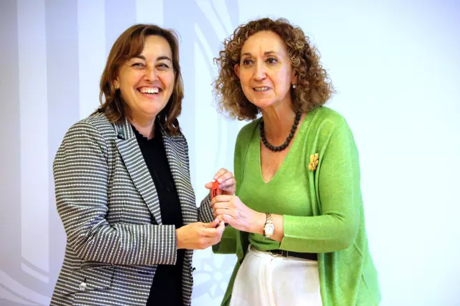 Sílvia Paneque pren possessió com a consellera