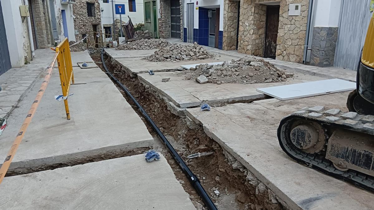 Foto de algunas de las obras que están llevando a cabo en Montanejos.