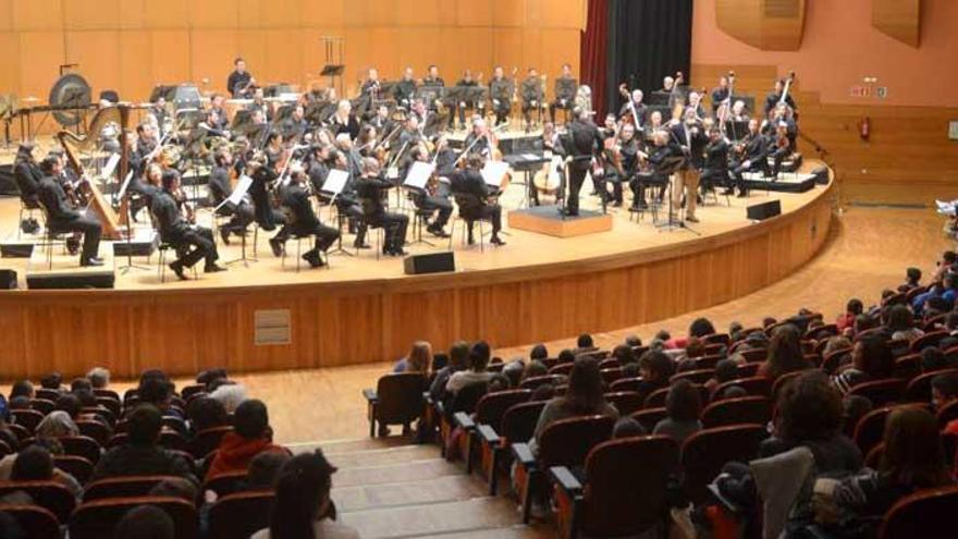 Concierto de la Orquesta Sinfónica de Galicia en el Palacio de la Ópera.