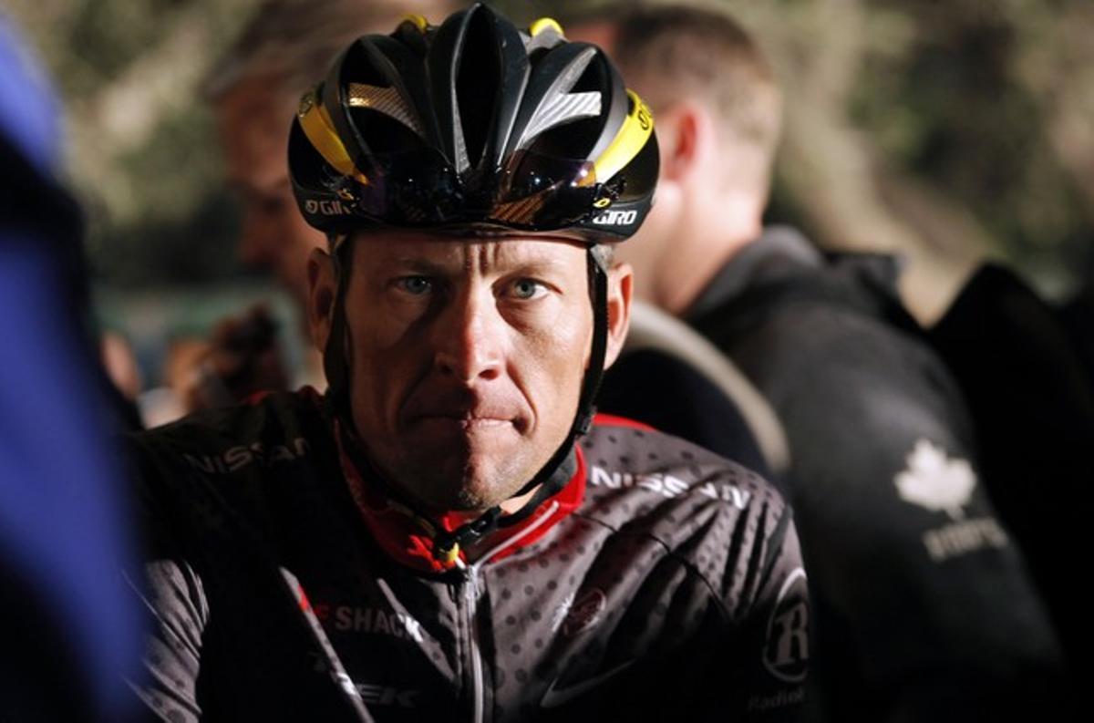 Lance Armstrong, durant una carrera ciclista a Ciutat del Cap (Sud-àfrica), el març del 2010. Lance Armstrong, durant una carrera ciclista a Ciutat del Cap (Sud-àfrica), el març del 2010.