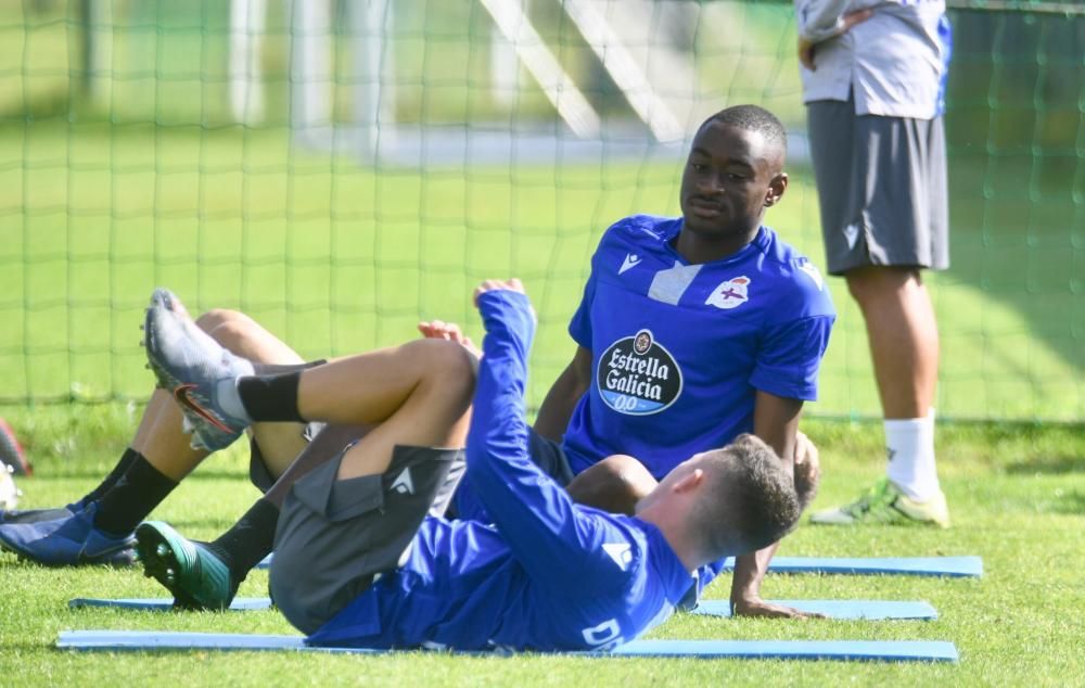 El cuerpo técnico encabezado por Juan Antonio Anquela diseñó para esta semana un plan de trabajo con seis entrenamientos, todos en la ciudad deportiva, antes del debut liguero del domingo.