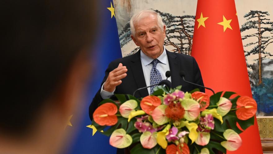 Borrell admite que la confianza entre Europa y China está &quot;erosionada&quot; e insta a &quot;trabajar para recuperarla&quot;