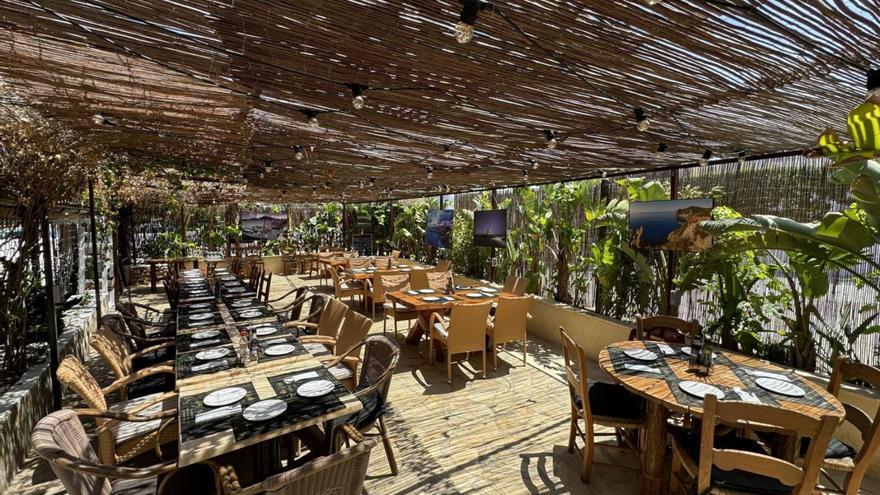 Una terraza perfecta para disfrutar en torno a la mesa con la familia o amigos |  | FOTOS: EL GALLO VIEJO
