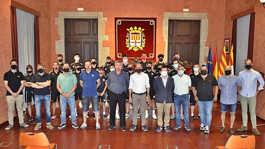 Recepció al Covisa Manresa i al Club 
de Sabre Hongarès | AJUNTAMENT DE MANRESA