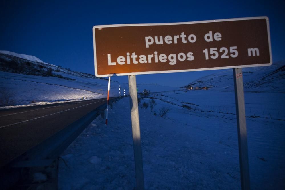 La ola de frío deja Leitariegos a 12 grados bajo cero