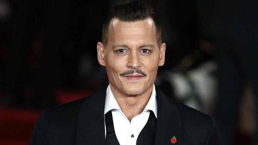Posponen el jucio de Johnny Depp por difamación