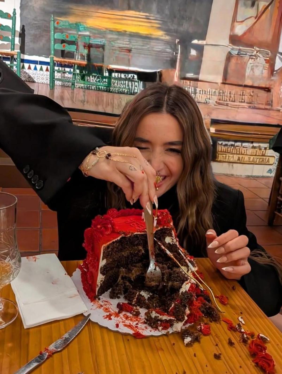 lola índigo cumpleaños instagram