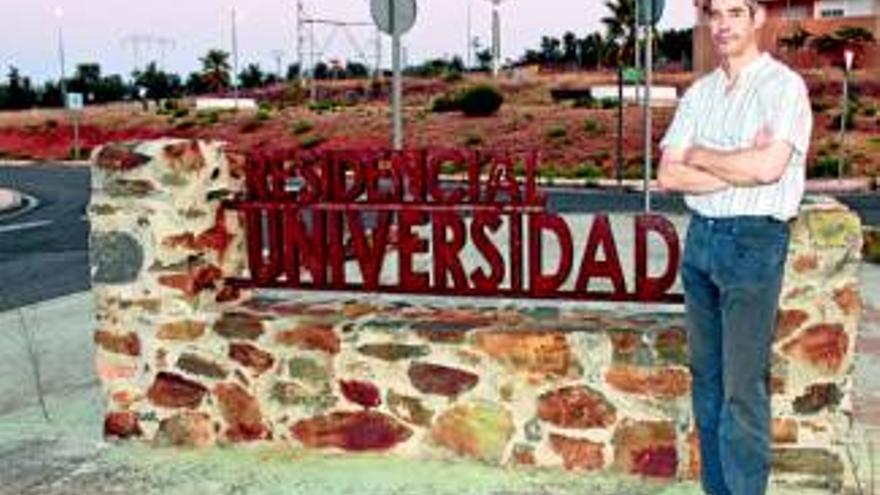 Residencial Universidad, en el olvido un año después de su legalización