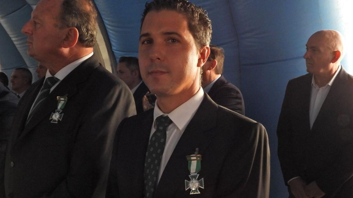 El fiscal Miguel Ángel Ruiz Sanz ha recibido una cruz con distintivo blanco.