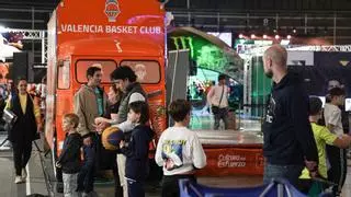 El Valencia Basket se cita con el deporte digital en la feria OWN