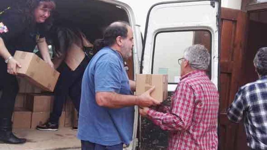 Recogida de ayuda humanitaria en Morales del Vino.