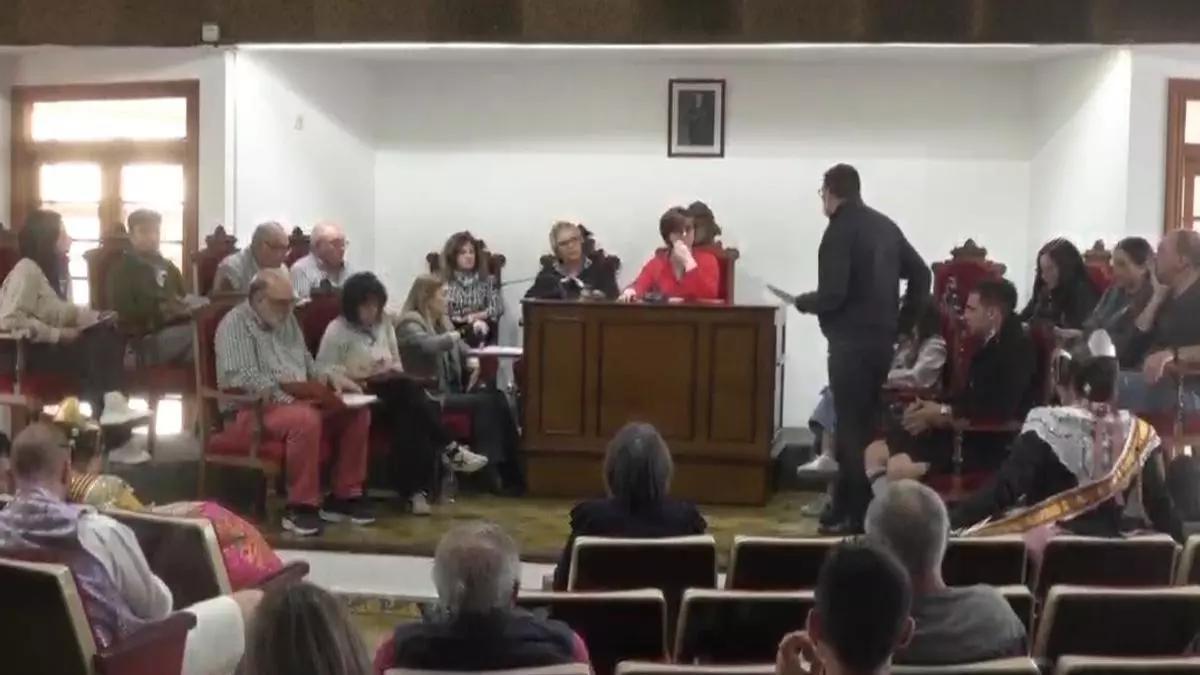 Imagen de archivo de una sesión plenaria en l'Alcúdia.