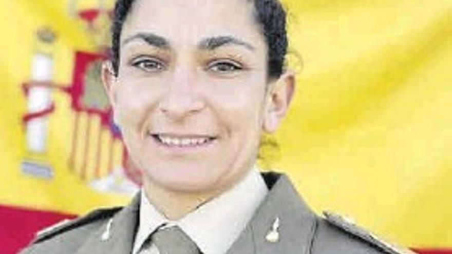 Proponen dedicar calles de Badajoz a la sargento Grau y a la primera mujer policía local