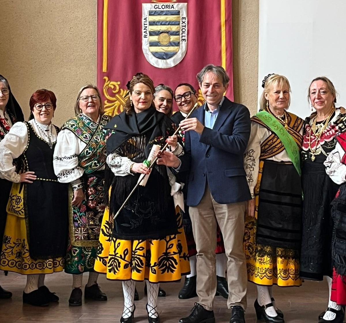 GALERÍA | Las mujeres de Villalpando honran a Santa Águeda