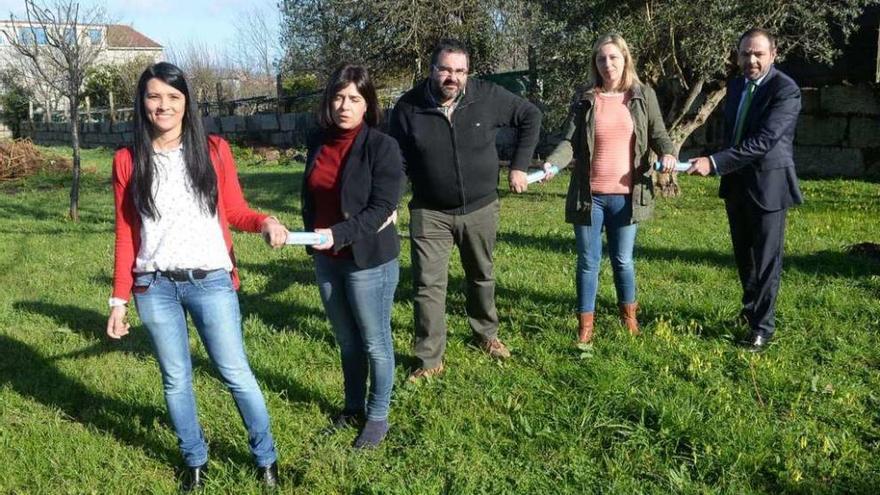 Participantes en la presentación de las actividades para conmemorar el día del autismo. // Noé Parga