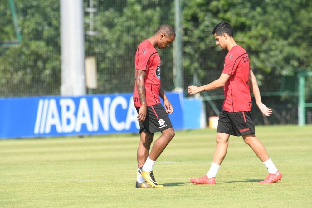 La plantilla deportivista ha tenido este viernes, 13 de julio de 2018, doble sesión de entrenamiento.