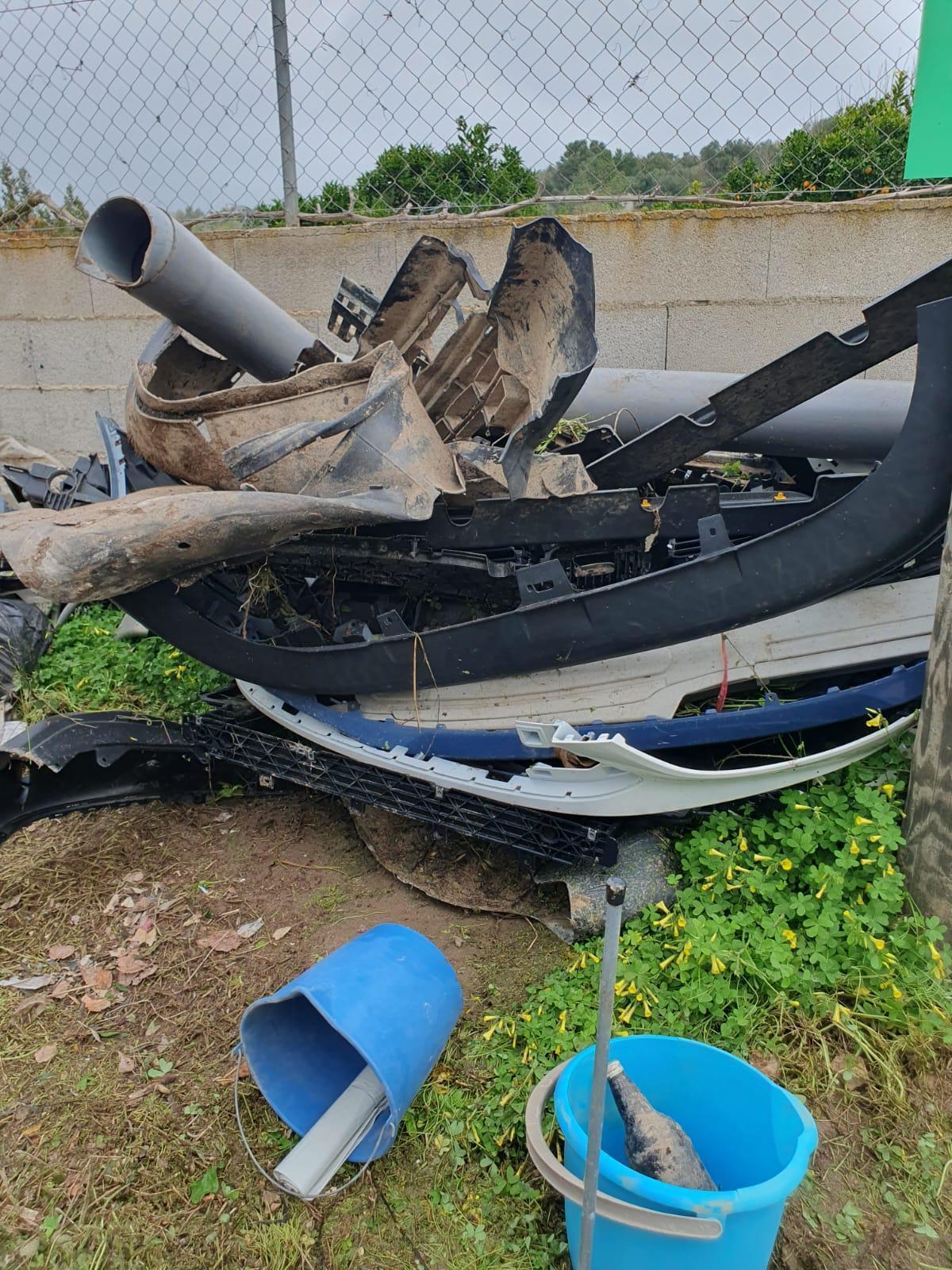 FOTOS | Así ha sido la jornada de limpieza rural en Sant Joan y Vilafranca FOTOS | Así ha sido la jornada de limpieza rural en Sant Joan y Vilafranca