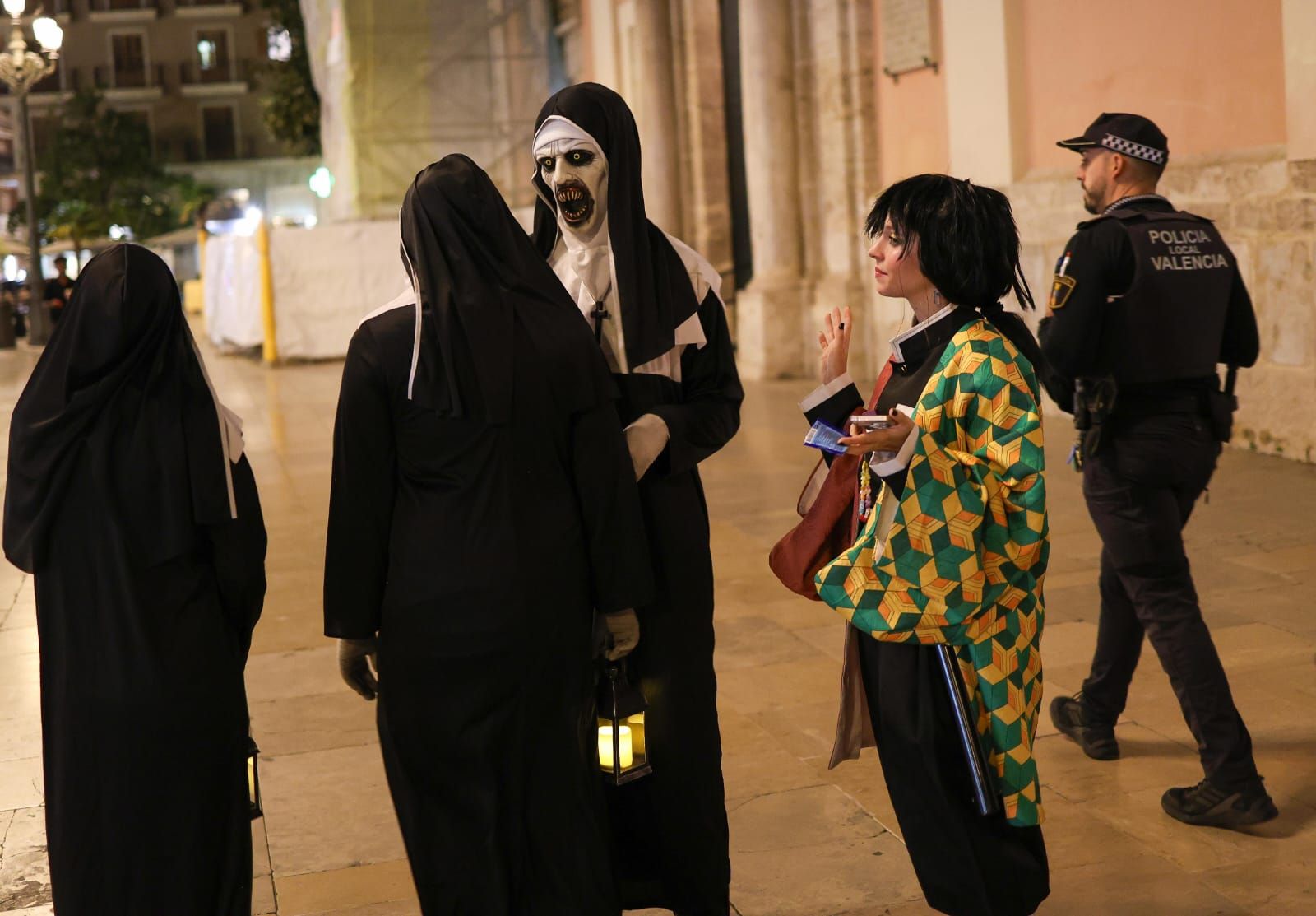 València se disfraza para celebrar Halloween