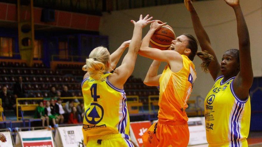 Nina Bogicevic, durante el partido.