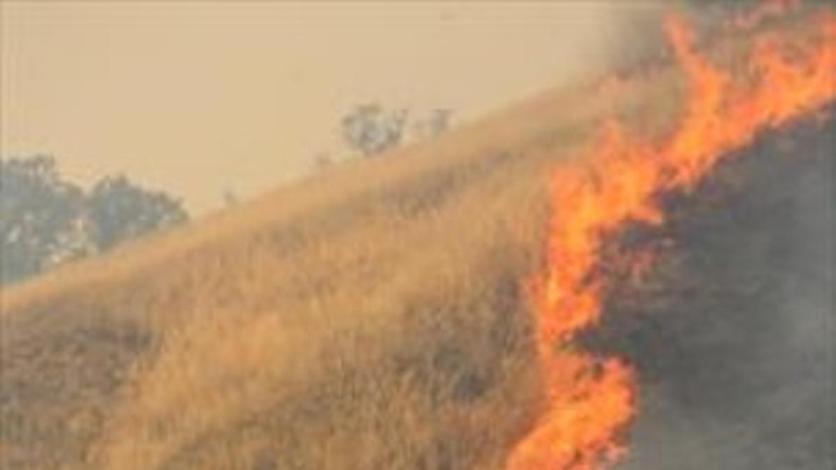 Incendio cerca de Spring Valley (California).