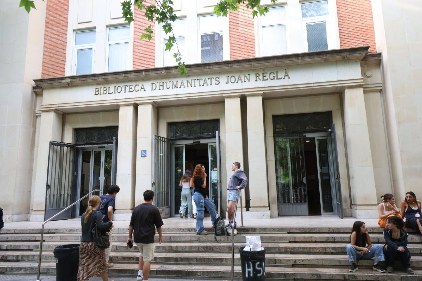 Así se viven las horas previas a la PAU en las bibliotecas