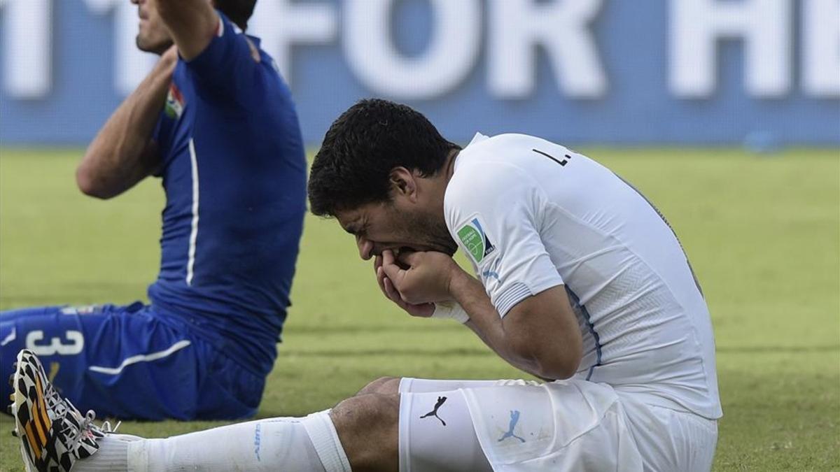 Luis Suárez, tras la acción por la que fue sancionado