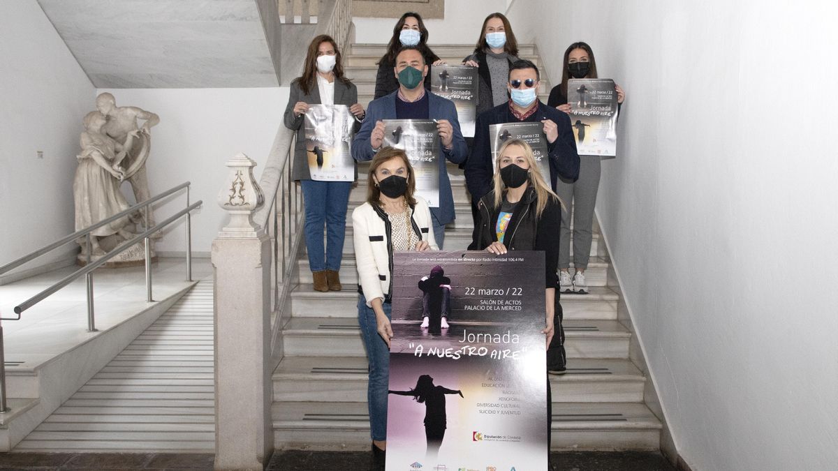 Participantes en la presentación de las jornadas.